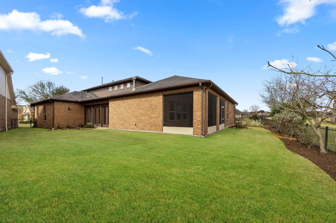 Photo of 4926 Westchester Drive