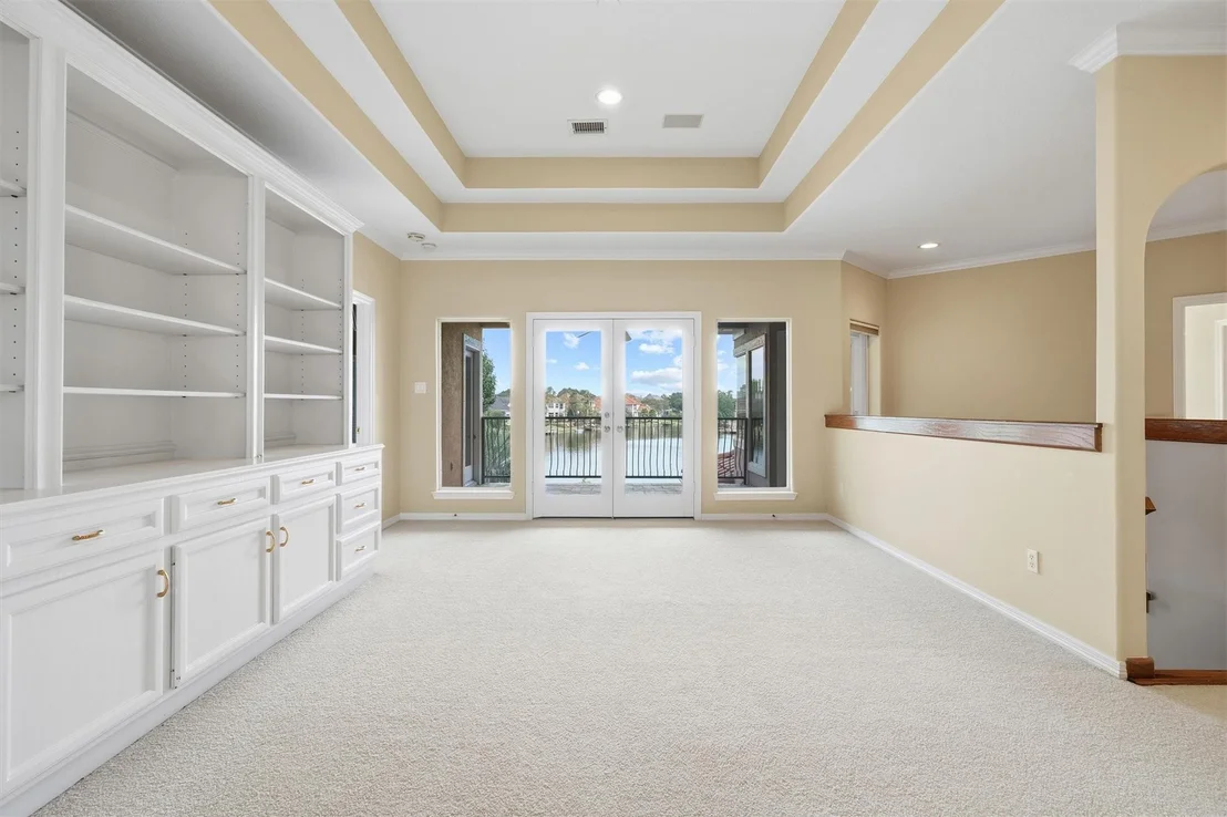 Photo of 19006 Windsor Lakes Drive