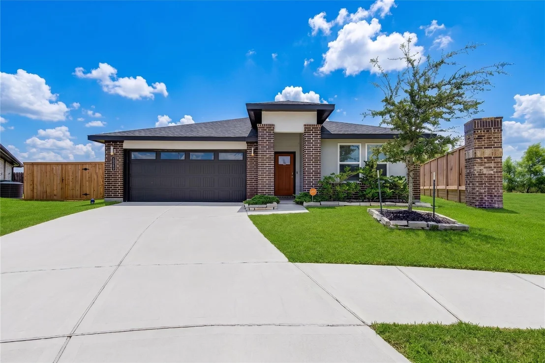 Photo of 29615 Cayenne Circle
