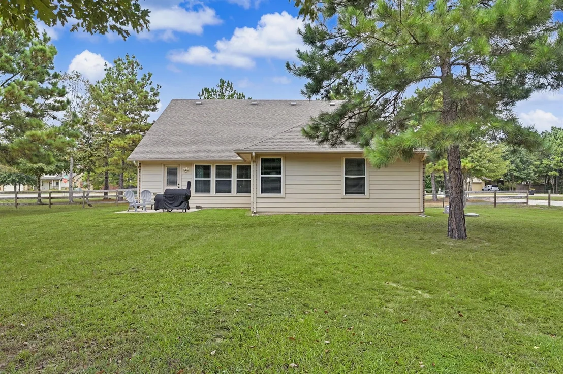 Photo of 9175 Wapiti Trail