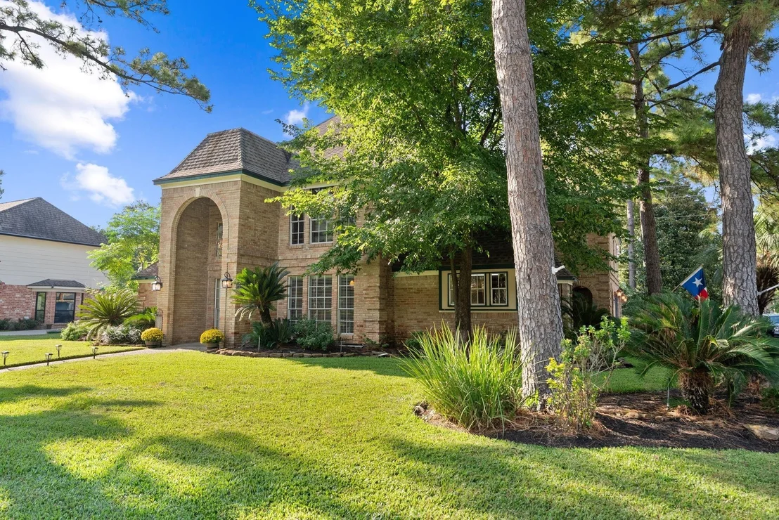 Photo of 5718 Glenmere Lane