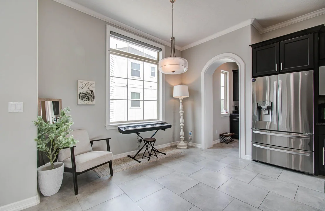 Photo of 11123 Olympia Drive