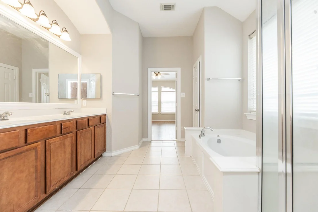 Photo of 5026 Redleaf Forest Lane
