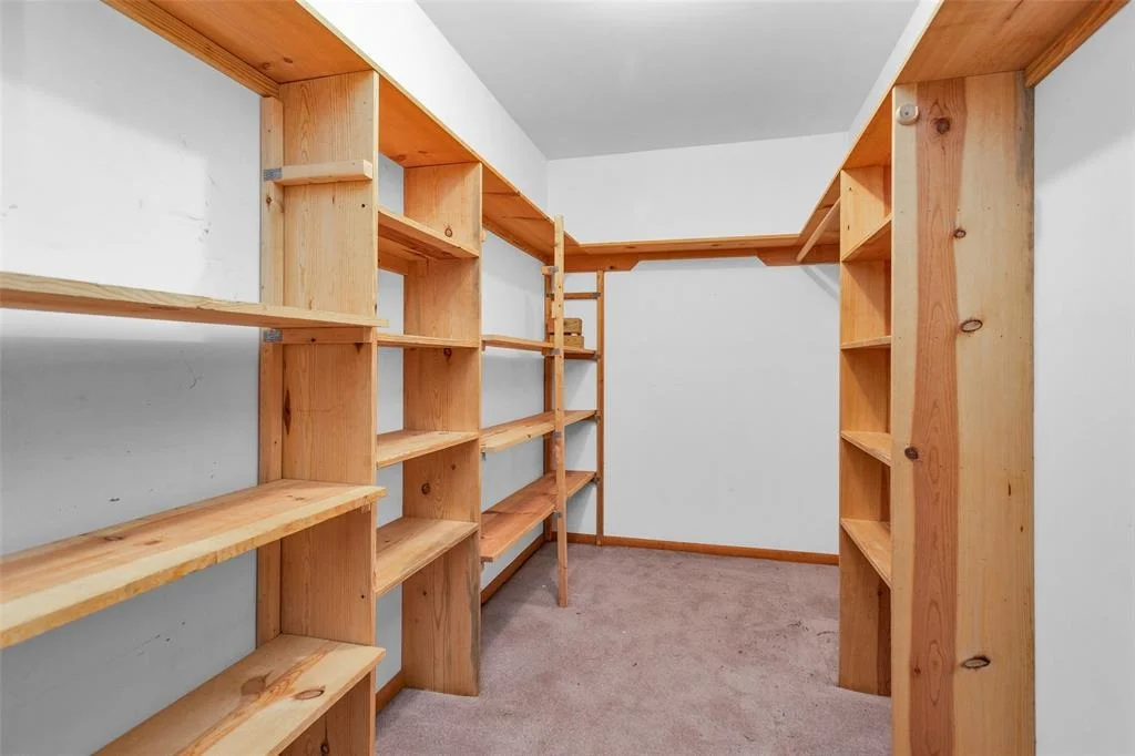 Photo of 24614 Spruce