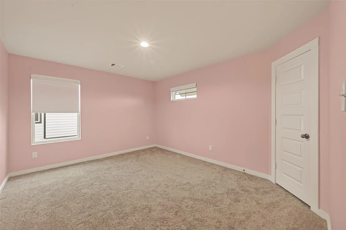 Photo of 2922 Valeria Drive
