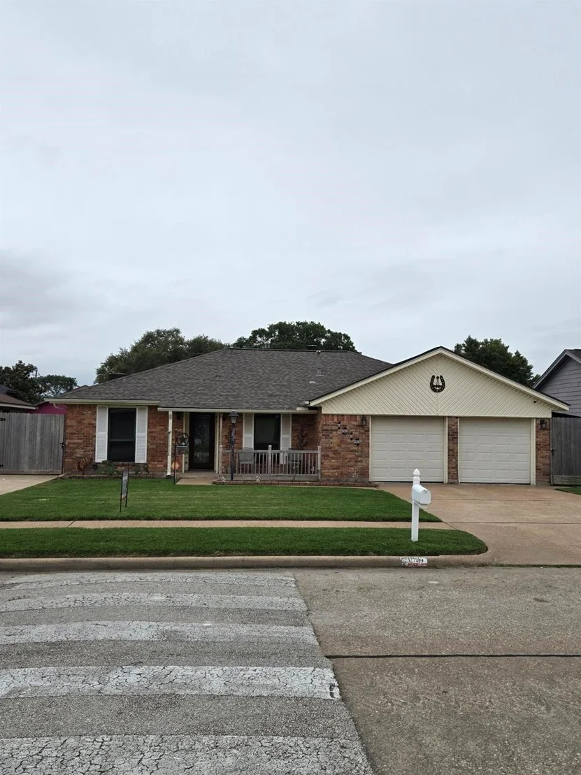 Photo of 1014 Brookhollow Drive