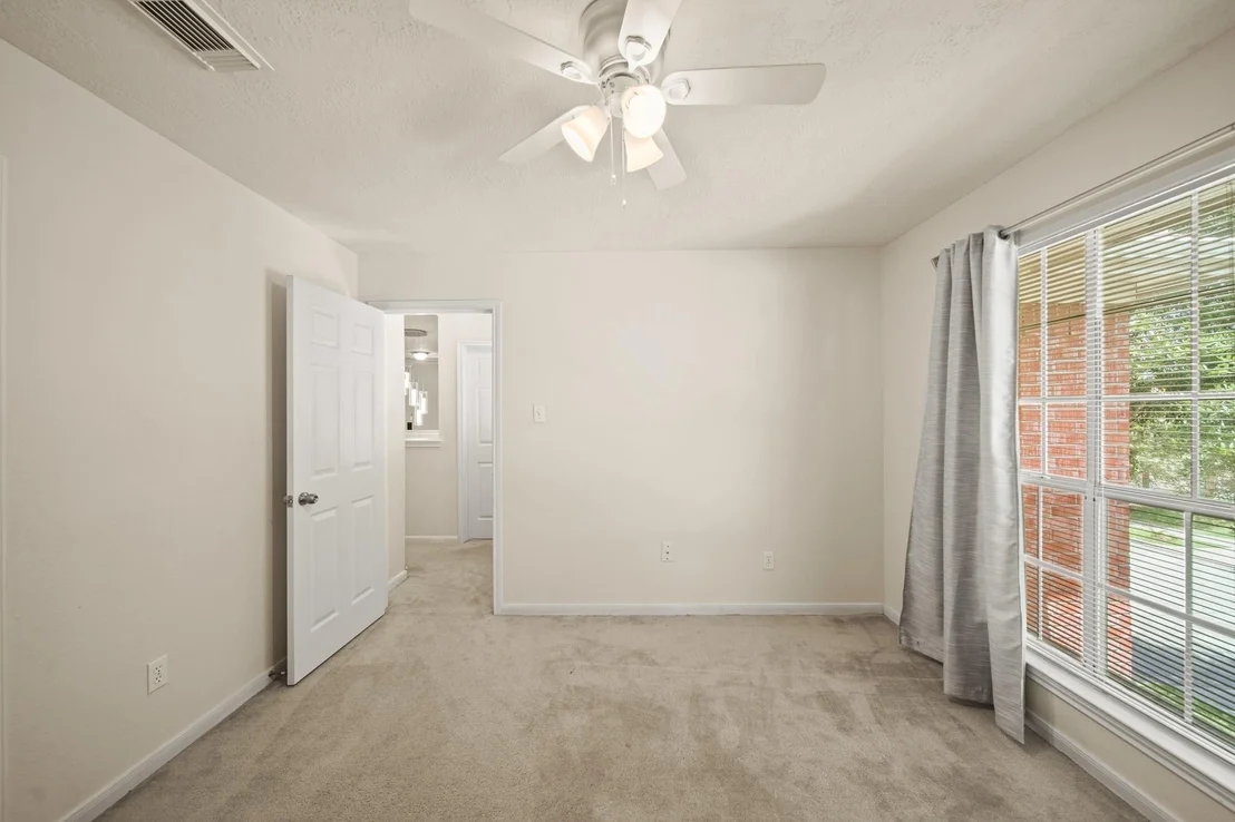 Photo of 3530 Chatwood