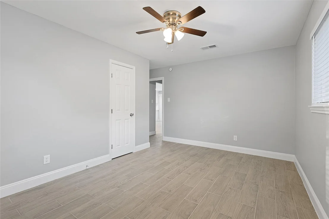 Photo of 7103 Lugary Drive