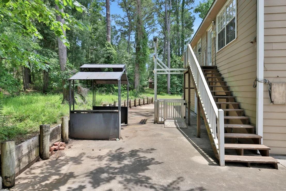 Photo of 360 Holiday Lane