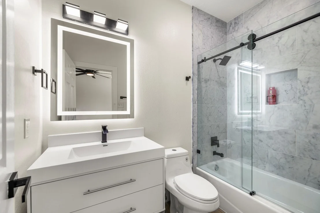 Photo of 31219 Edgewater Drive