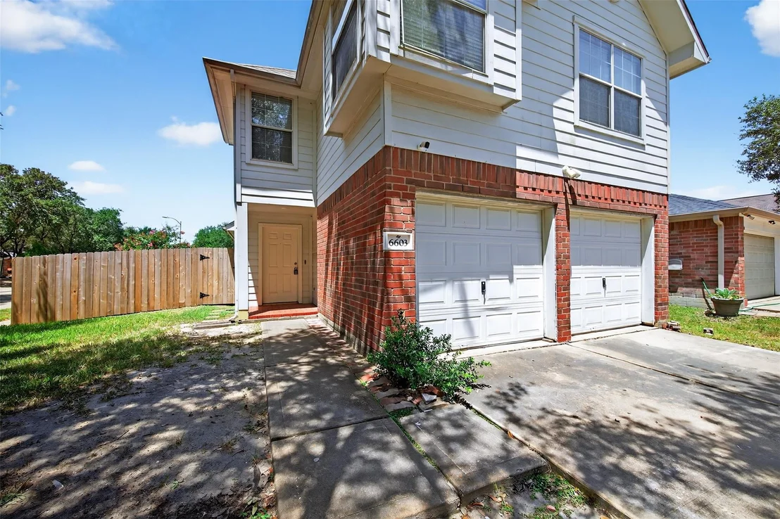 Photo of 6603 Windy River Lane