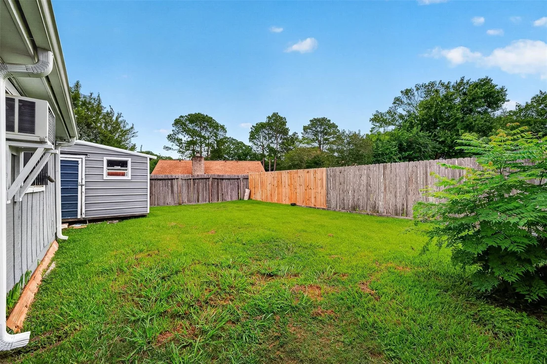 Photo of 1022 Apache Falls Drive