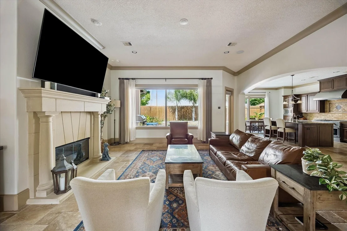 Photo of 6014 Rose Street