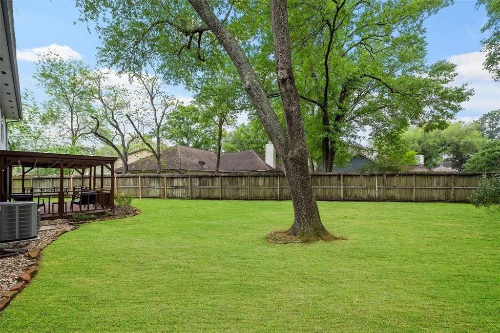 Photo of 10327 Millshaw Drive
