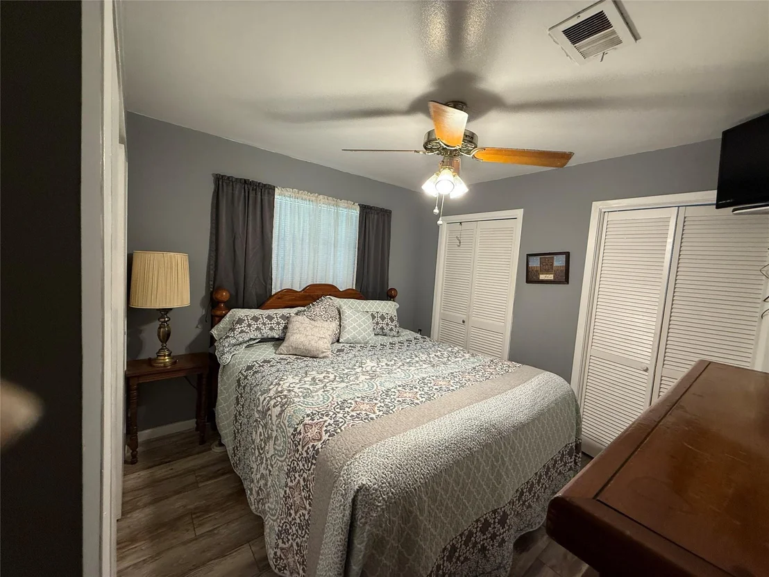 Photo of 601 Willow Lane