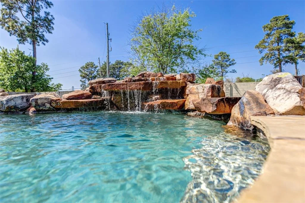 Photo of 13806 Lake Port