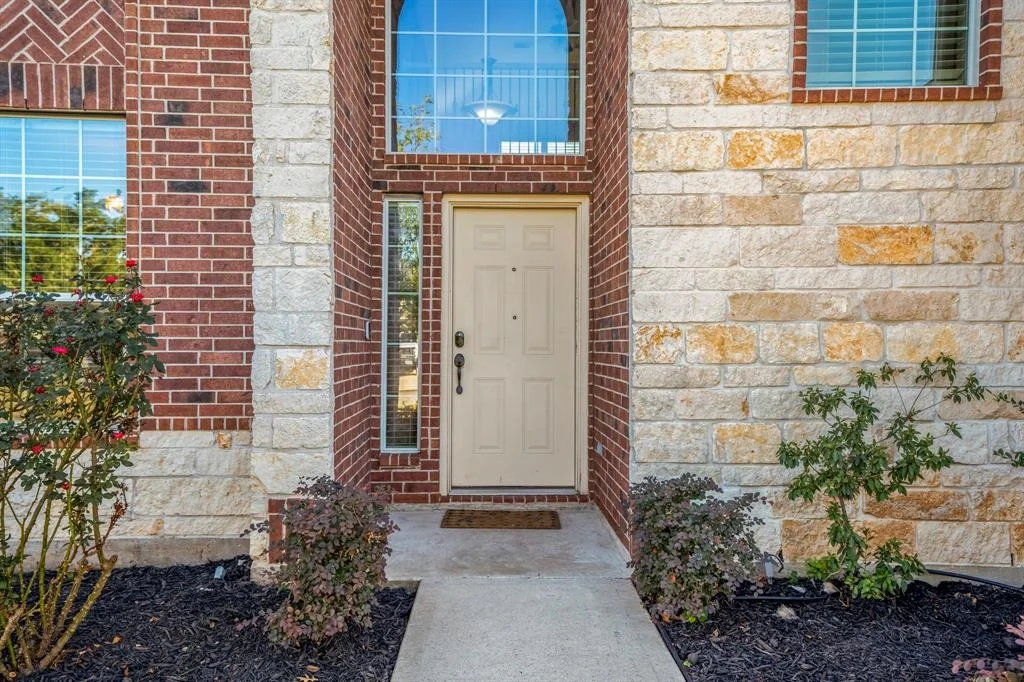 Photo of 2437 Fawnlake Circle