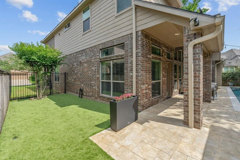 Photo of 6 Red Wagon Drive