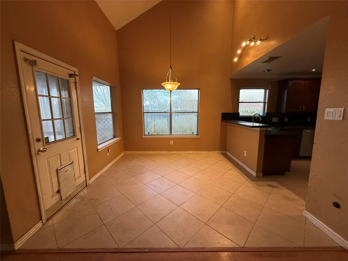 Photo of 914 Chase Creek Circle