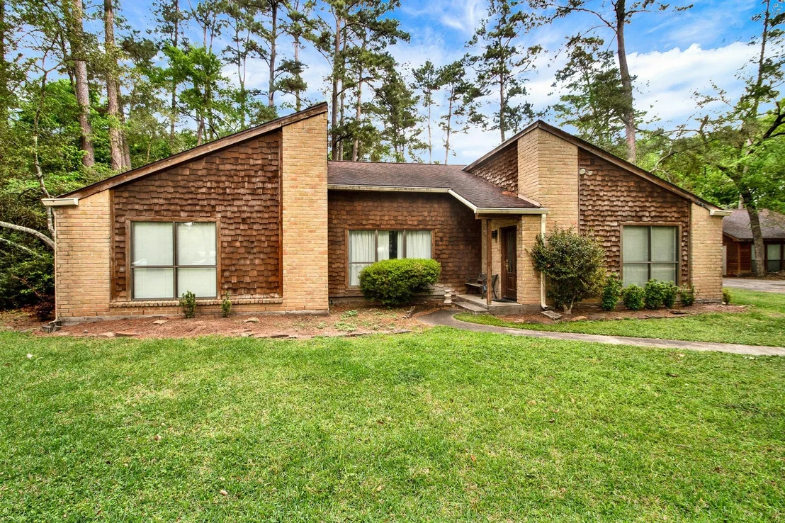 Photo of 1714 Coe Road