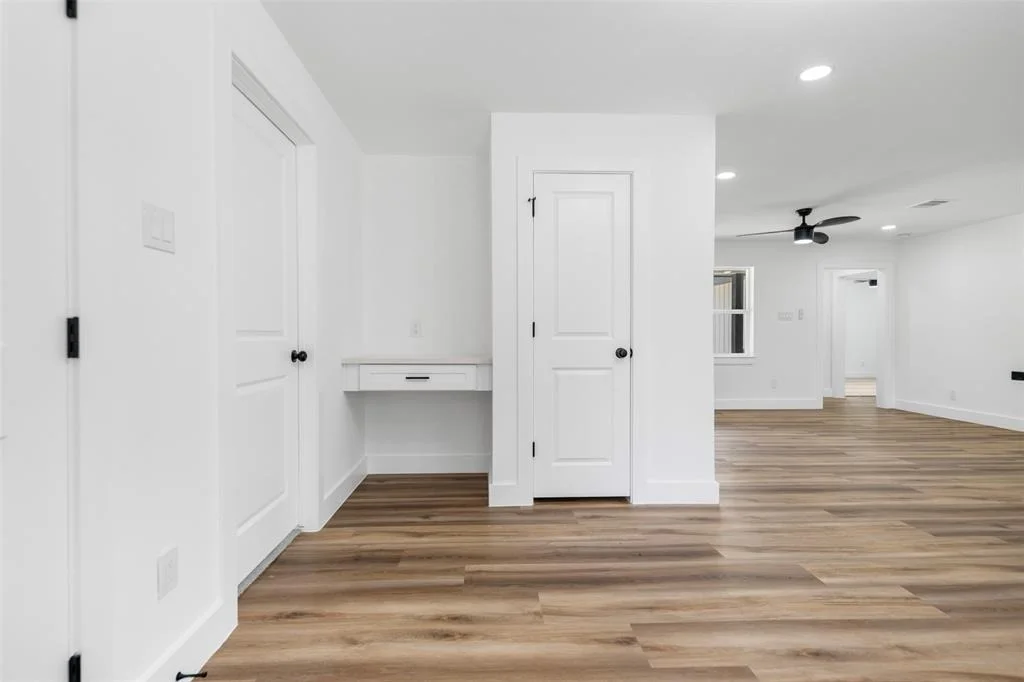 Photo of 1502 Glenmore Drive
