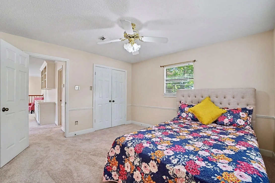 Photo of 1018 Bittersweet Drive
