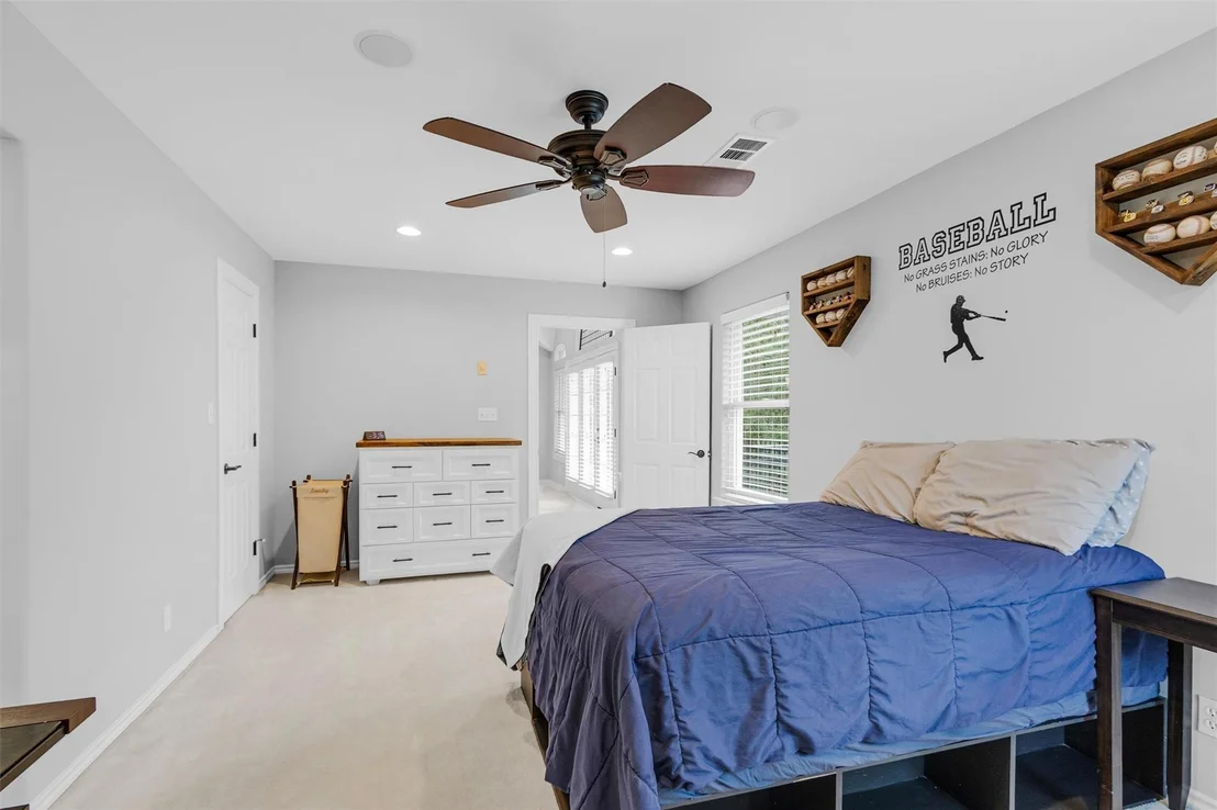 Photo of 9726 Crestwater Circle
