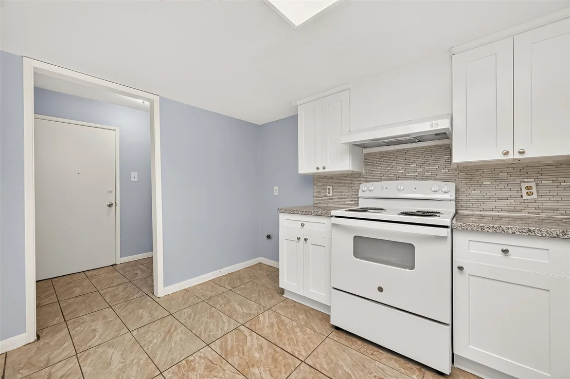 Photo of 5110 Lerwick Drive