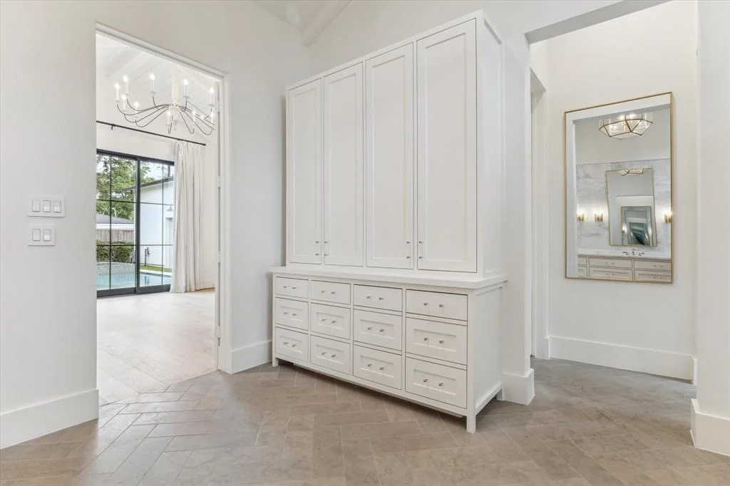 Photo of 447 Mignon Lane