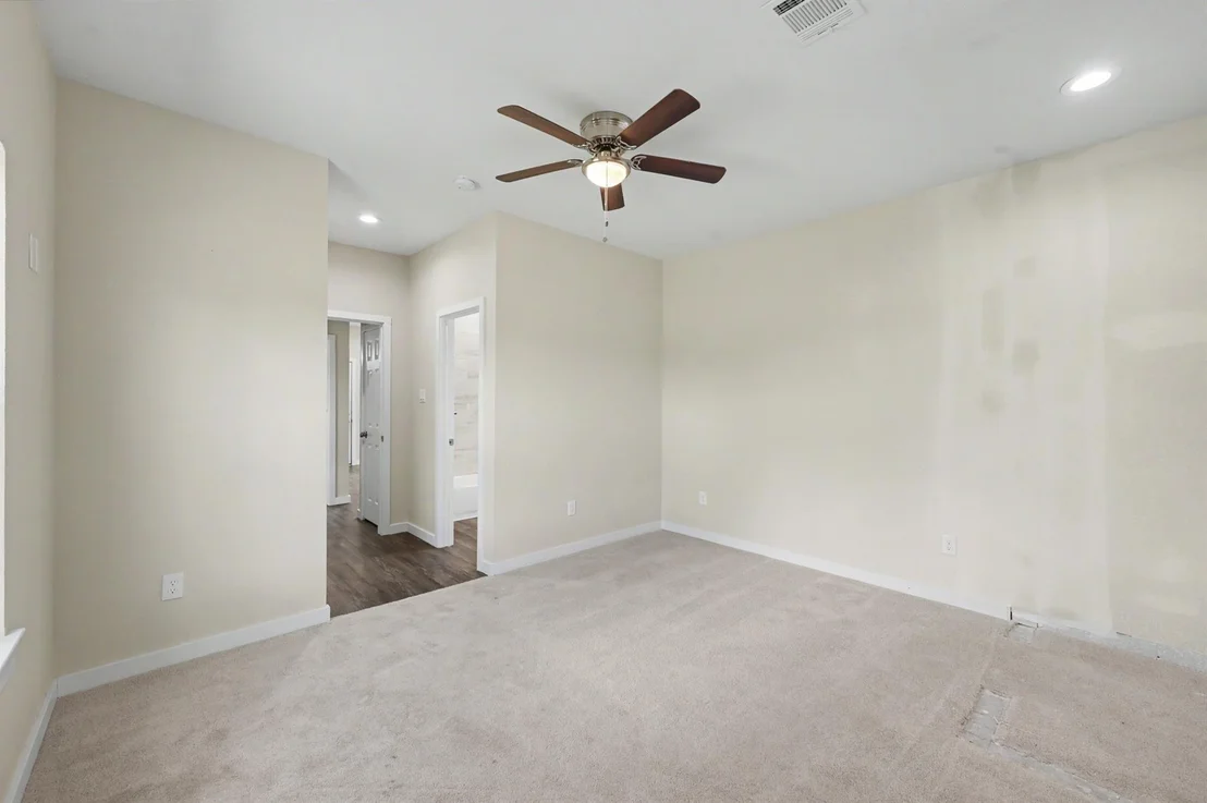 Photo of 50 Westlake West