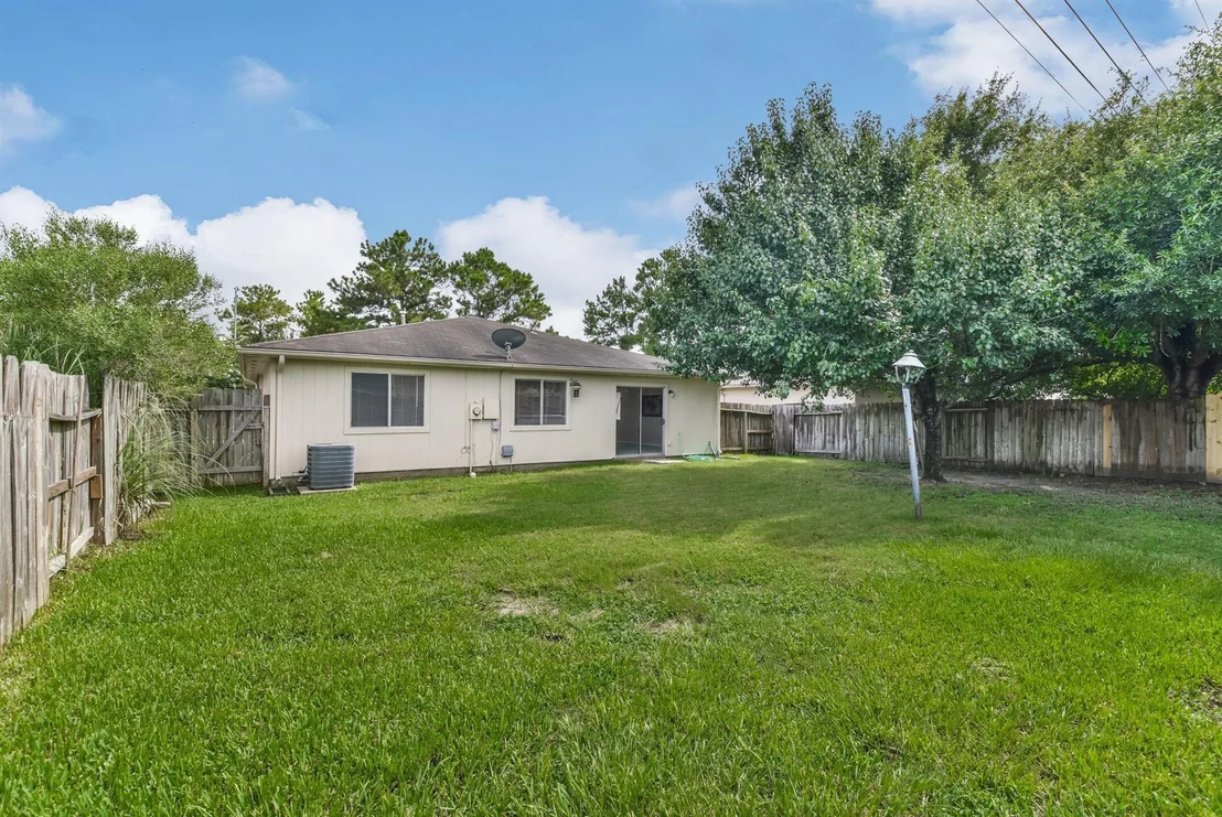 Photo of 19906 Black Cherry Bend Court