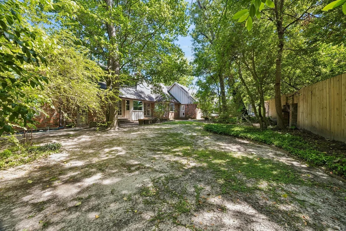 Photo of 41 Willowend Drive