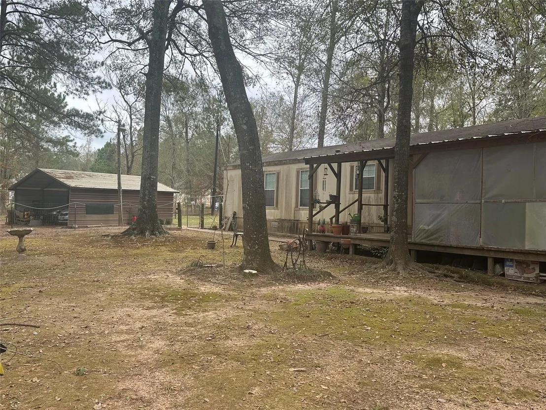 Photo of 944 Whispering Pine Lane