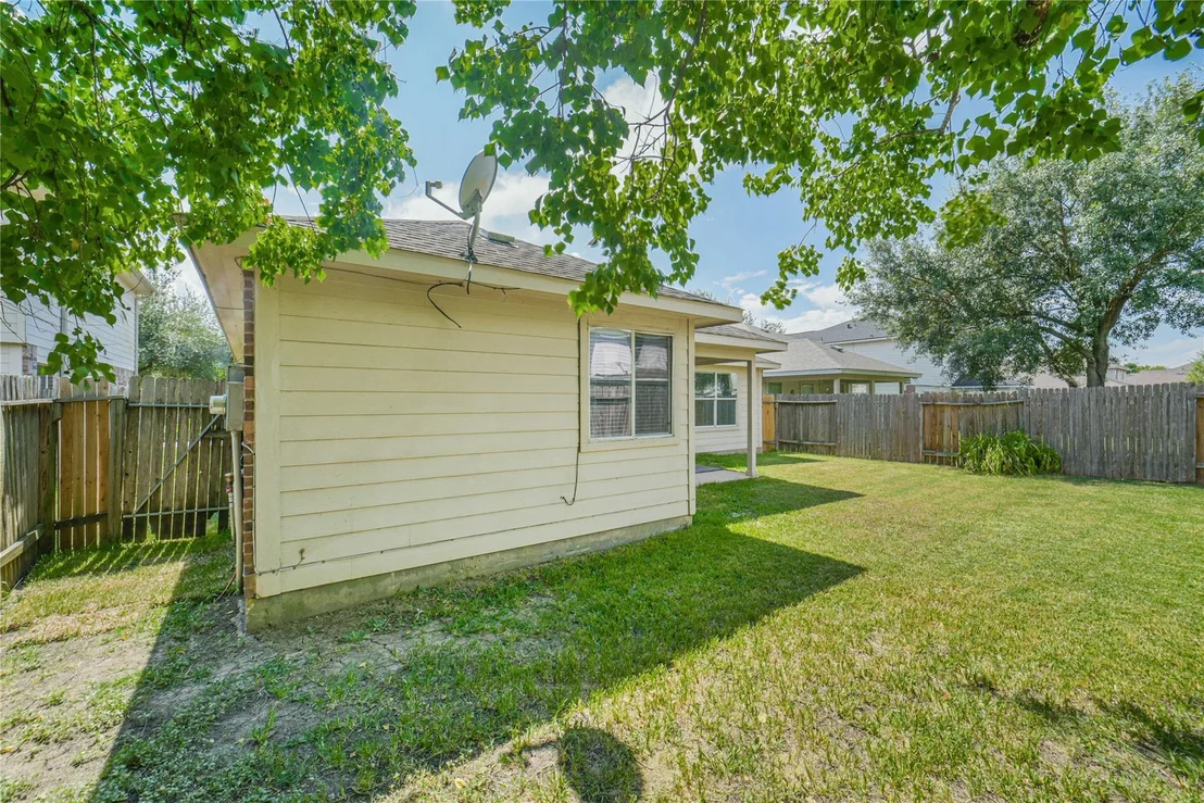 Photo of 23518 Hidden Maple Drive
