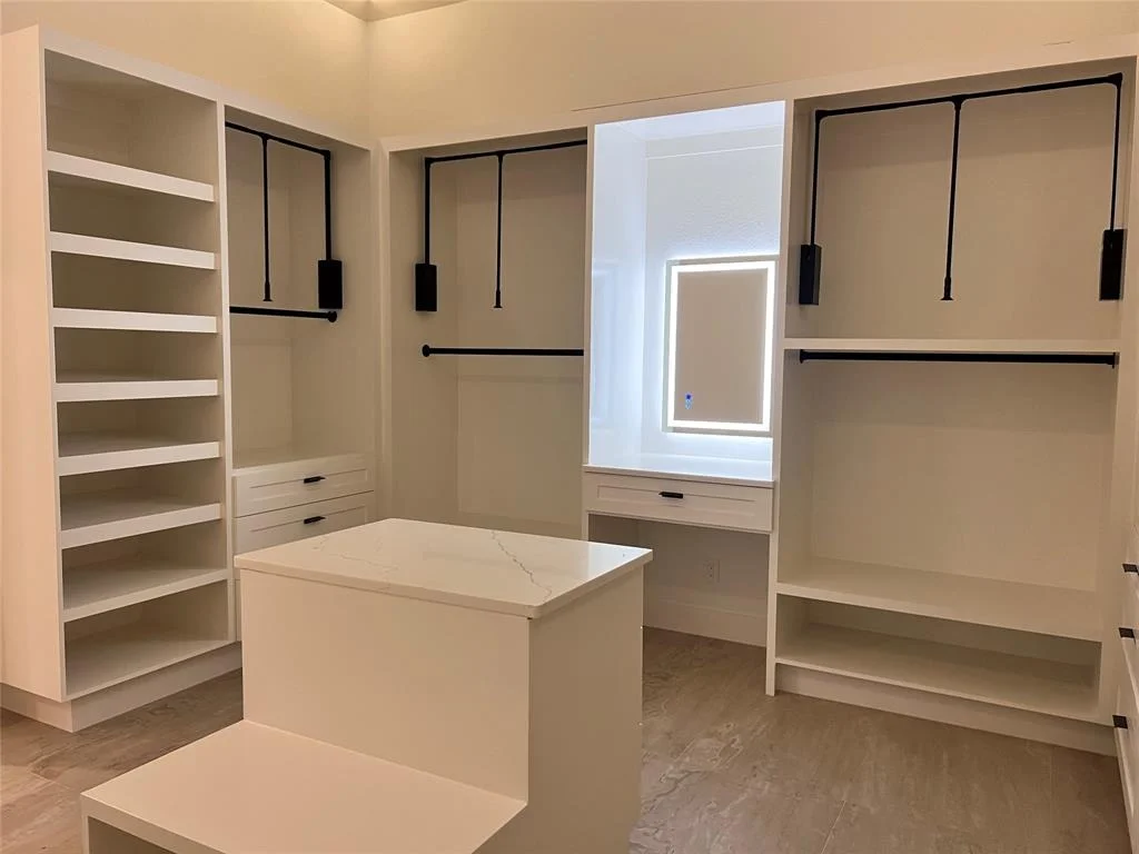 Photo of 25226 Melanie Pointe
