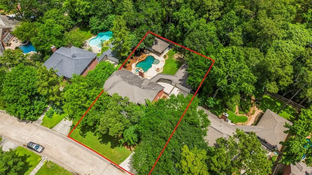 Photo of 54 E Coldbrook Circle