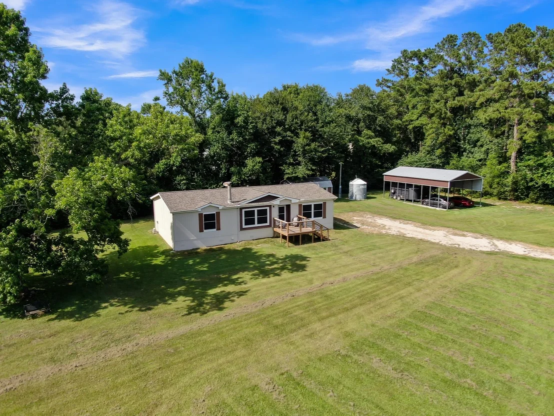 Photo of 17055 Rogers Road