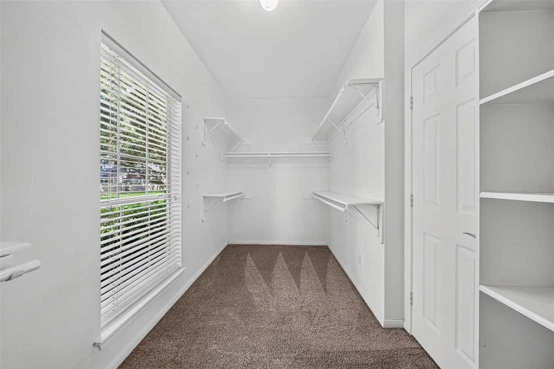 Photo of 1719 Cantigny Lane