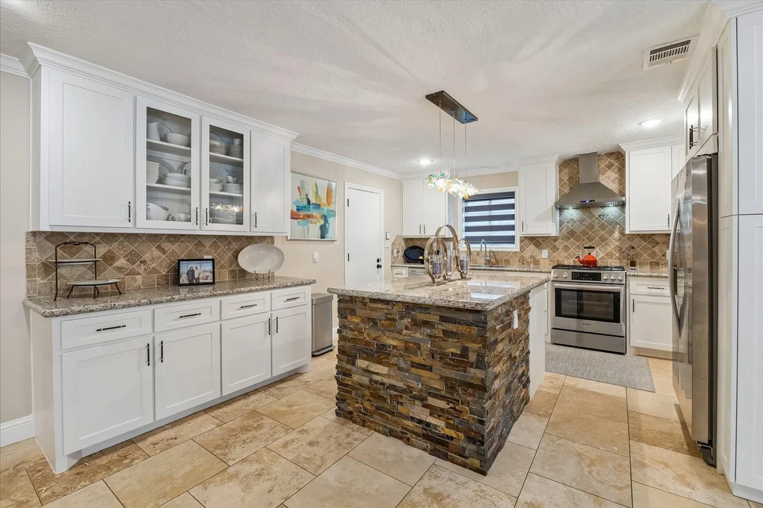 Photo of 5402 Valkeith Drive