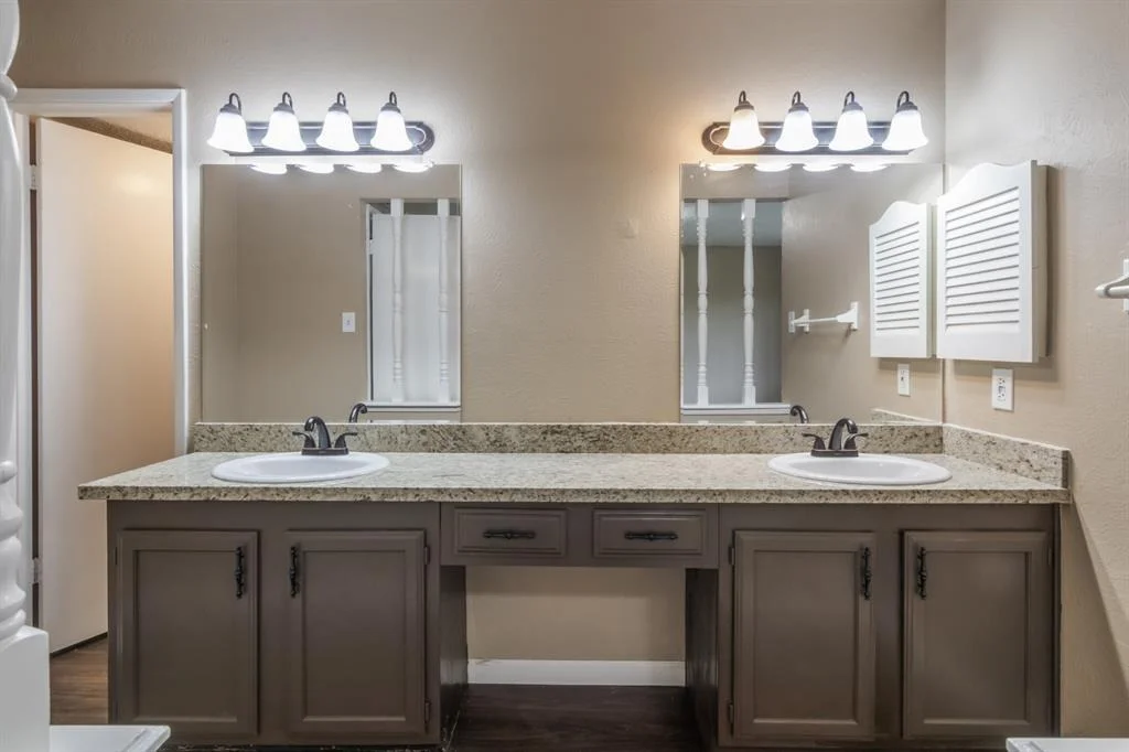 Photo of 2714 Quail Run Drive