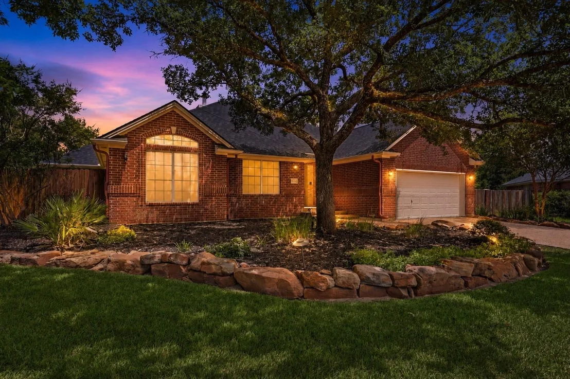 Photo of 6204 London Circle