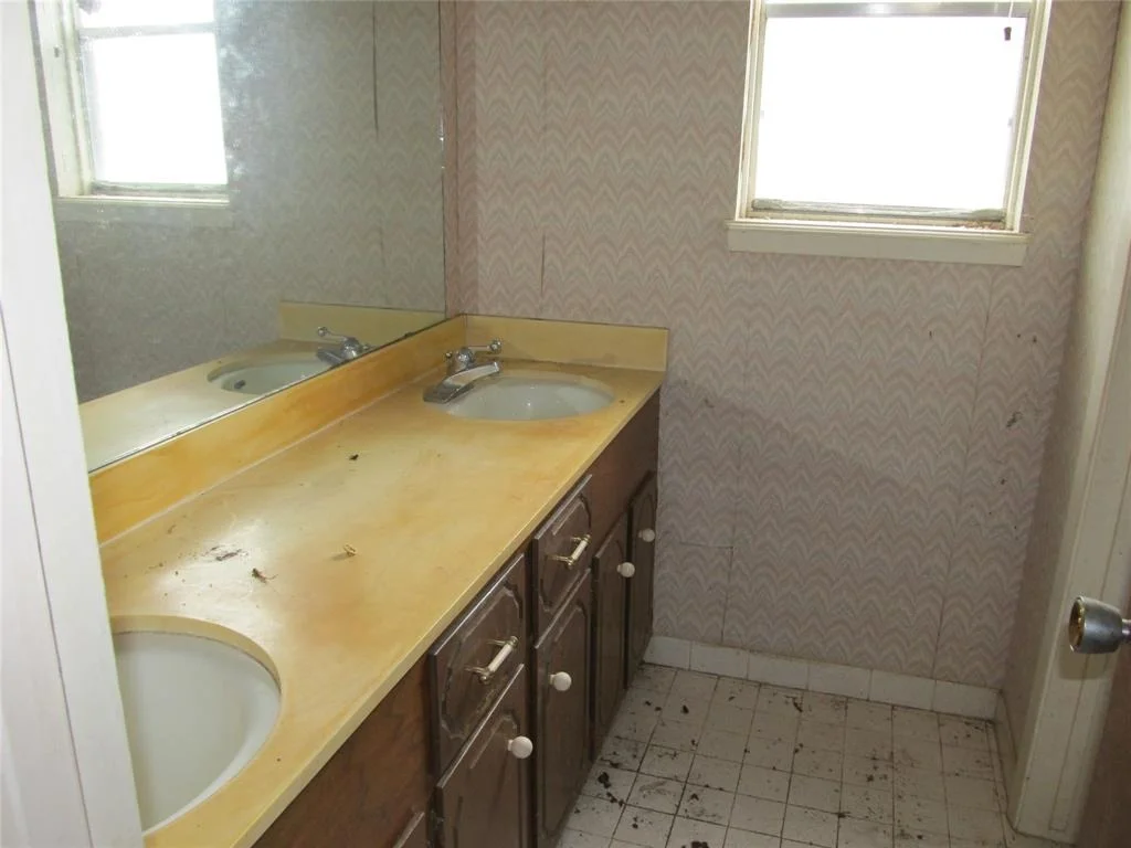 Photo of 15322 Torry Pines Road