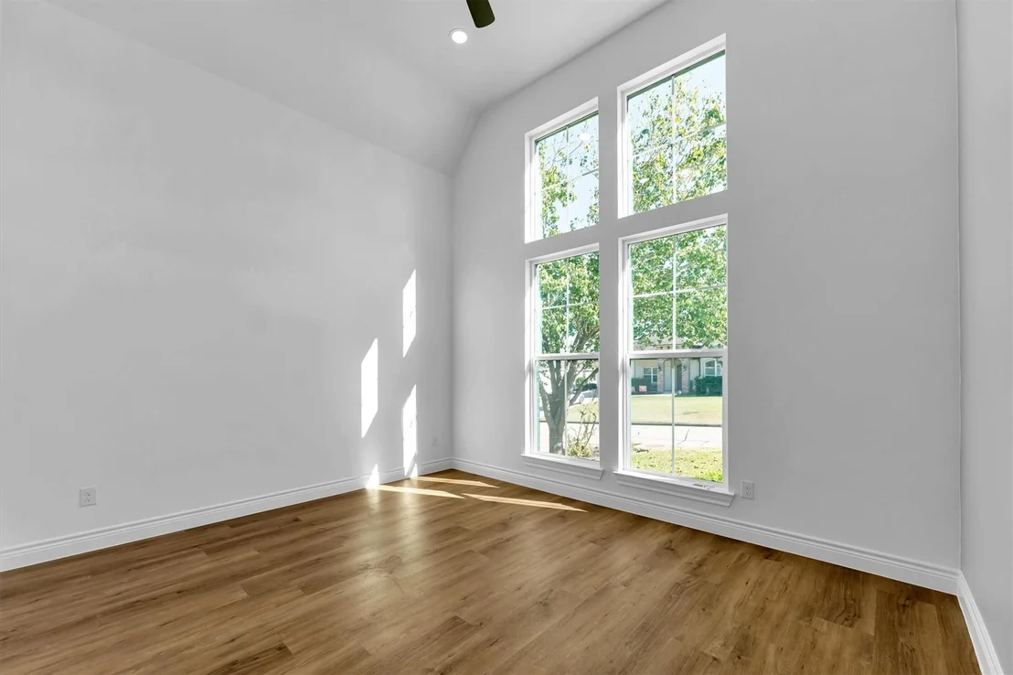 Photo of 164 Somerton Drive