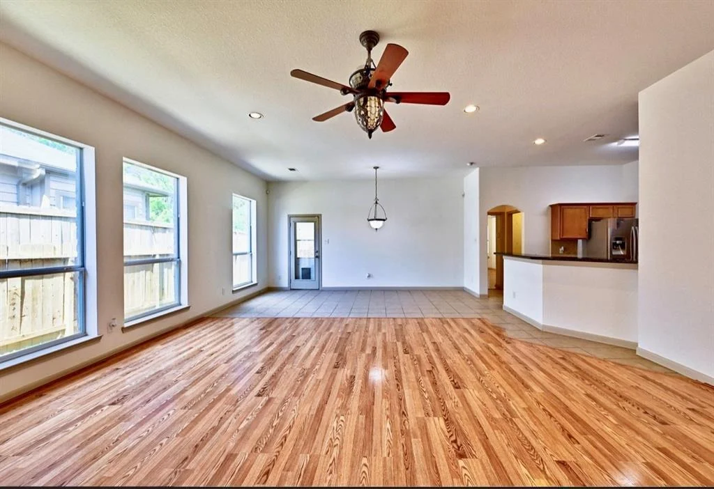 Photo of 1002 Summer Wood Boulevard
