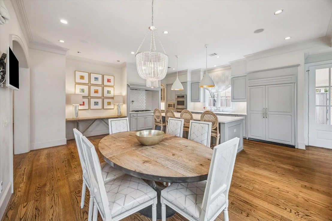 Photo of 6236 Doliver Drive