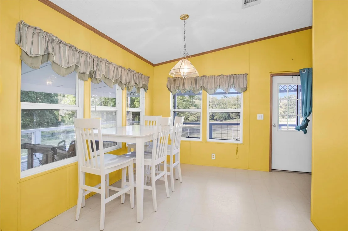 Photo of 380 Rose Hill Road