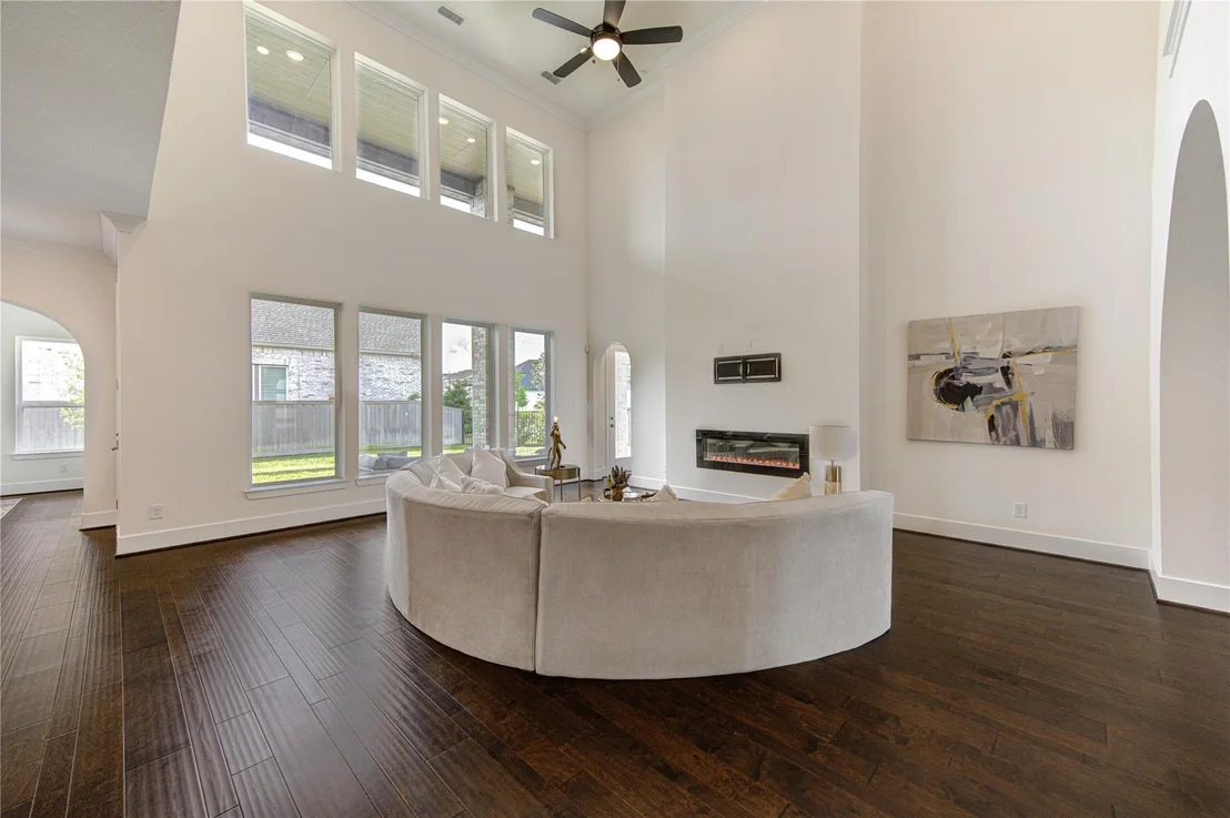 Photo of 21339 Crescent Winged Drive