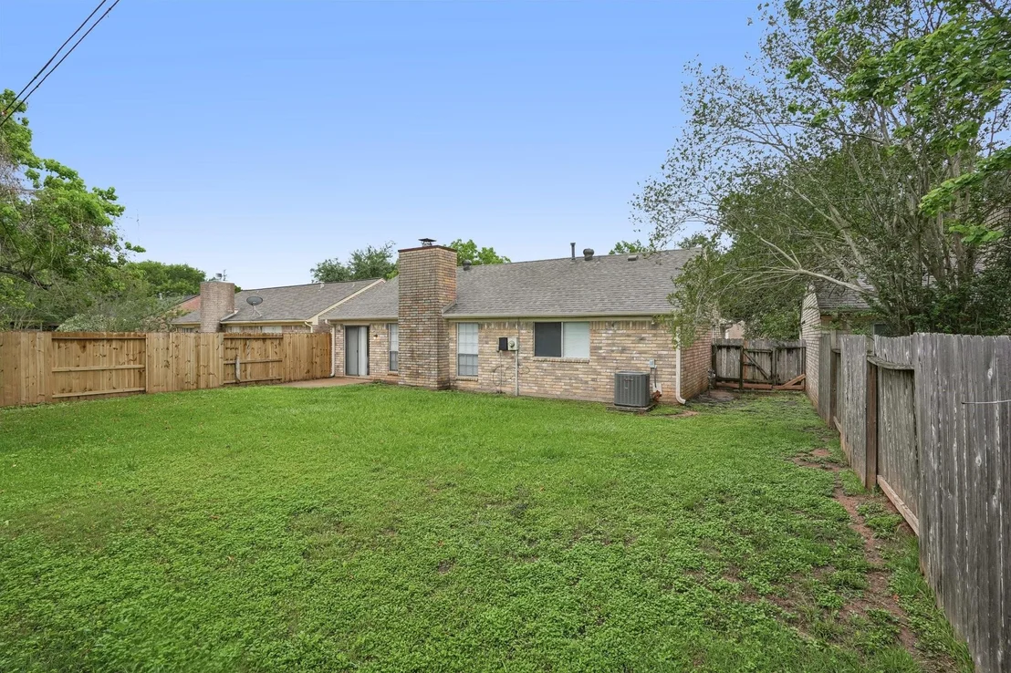 Photo of 2819 Kettle Run