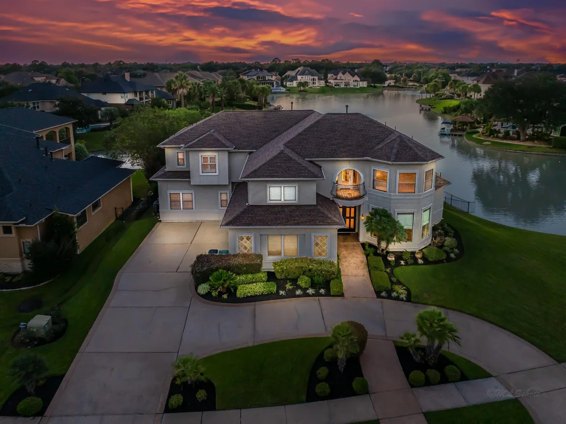 Photo of 1802 Sparrows Ridge