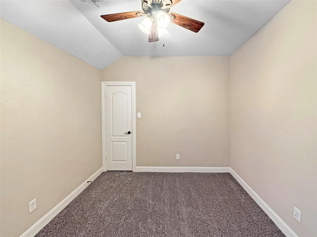 Photo of 110 N Pinto Point Circle